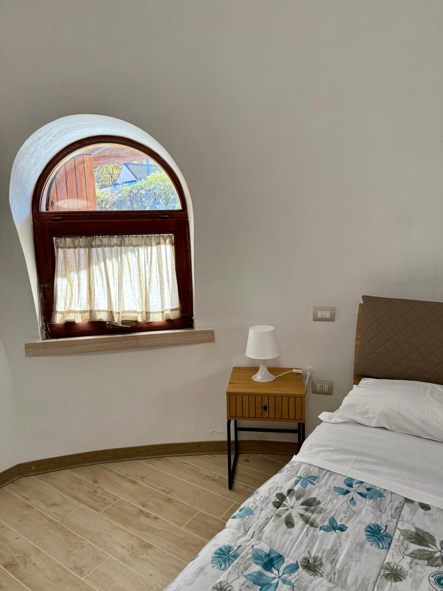 Miele B&B Vinchiaturo Екстериор снимка